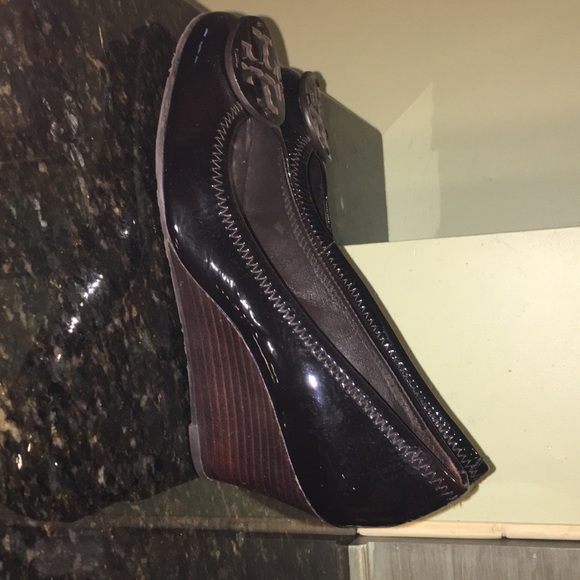 Tory Burch Wedge dark brown wedge heels - Picture 2 of 7